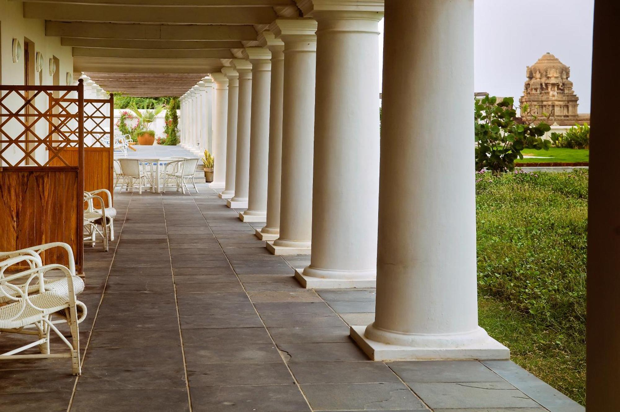 Neemrana'S - Bungalow On The Beach Tharangambadi Bagian luar foto