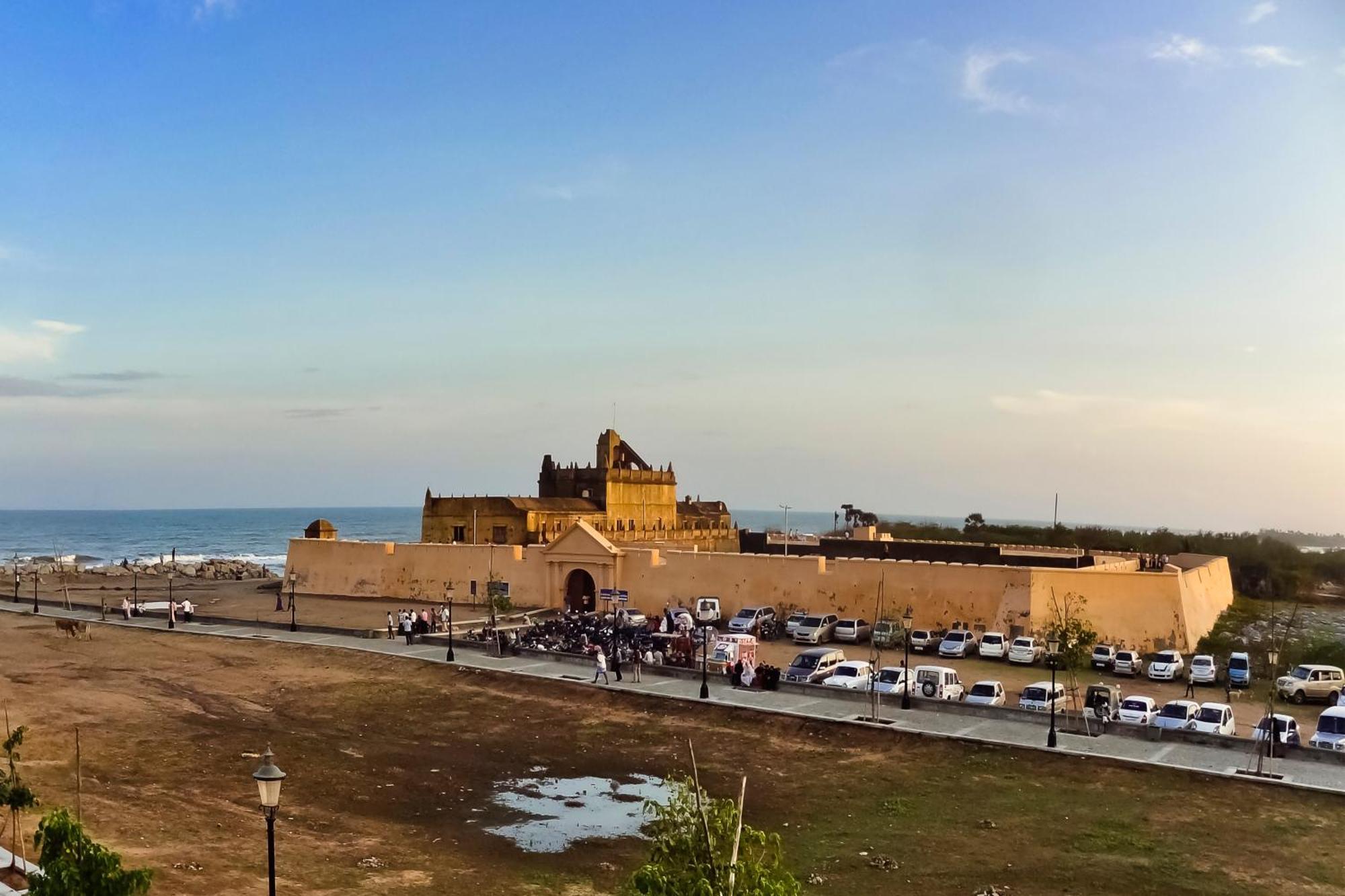 Neemrana'S - Bungalow On The Beach Tharangambadi Bagian luar foto