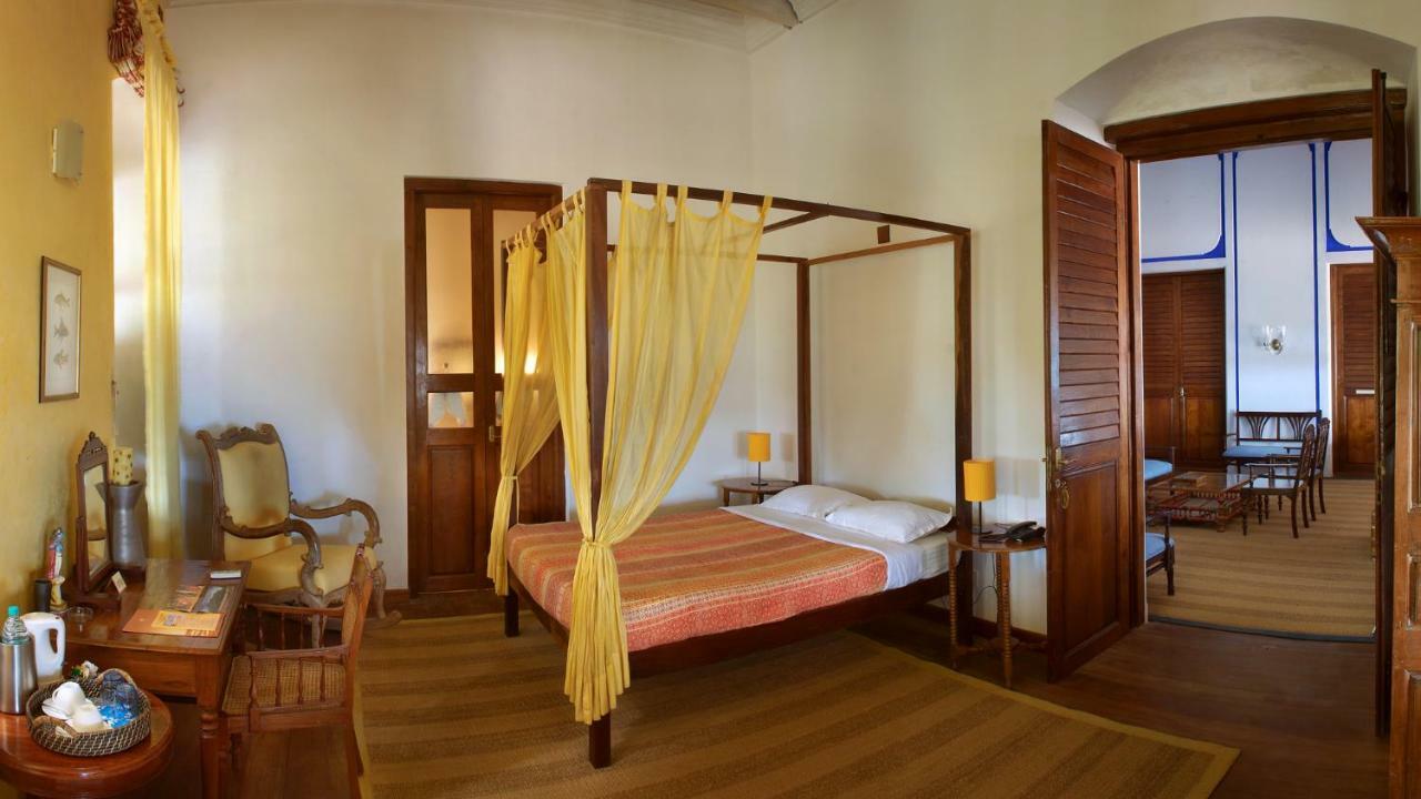 Neemrana'S - Bungalow On The Beach Tharangambadi Bagian luar foto